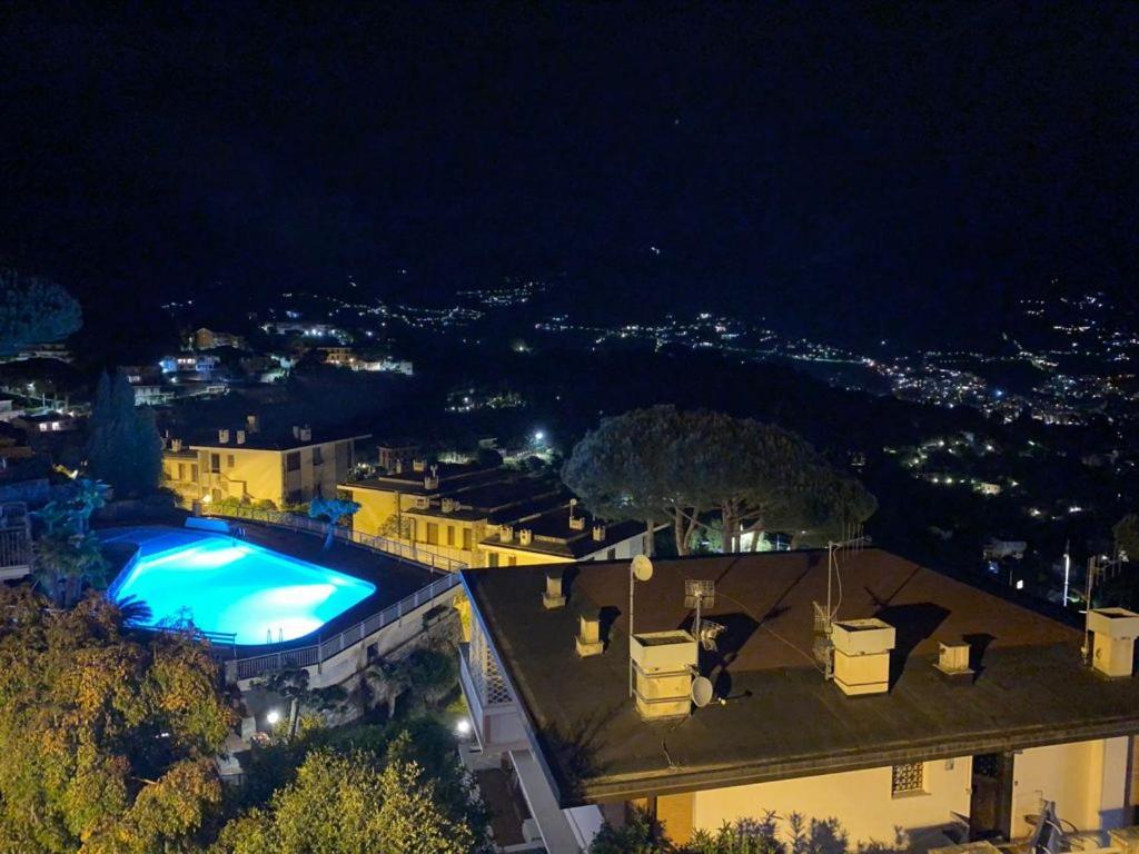 Residence "Delfino" Con Piscina E Campo Da Tennis Rapallo Luaran gambar