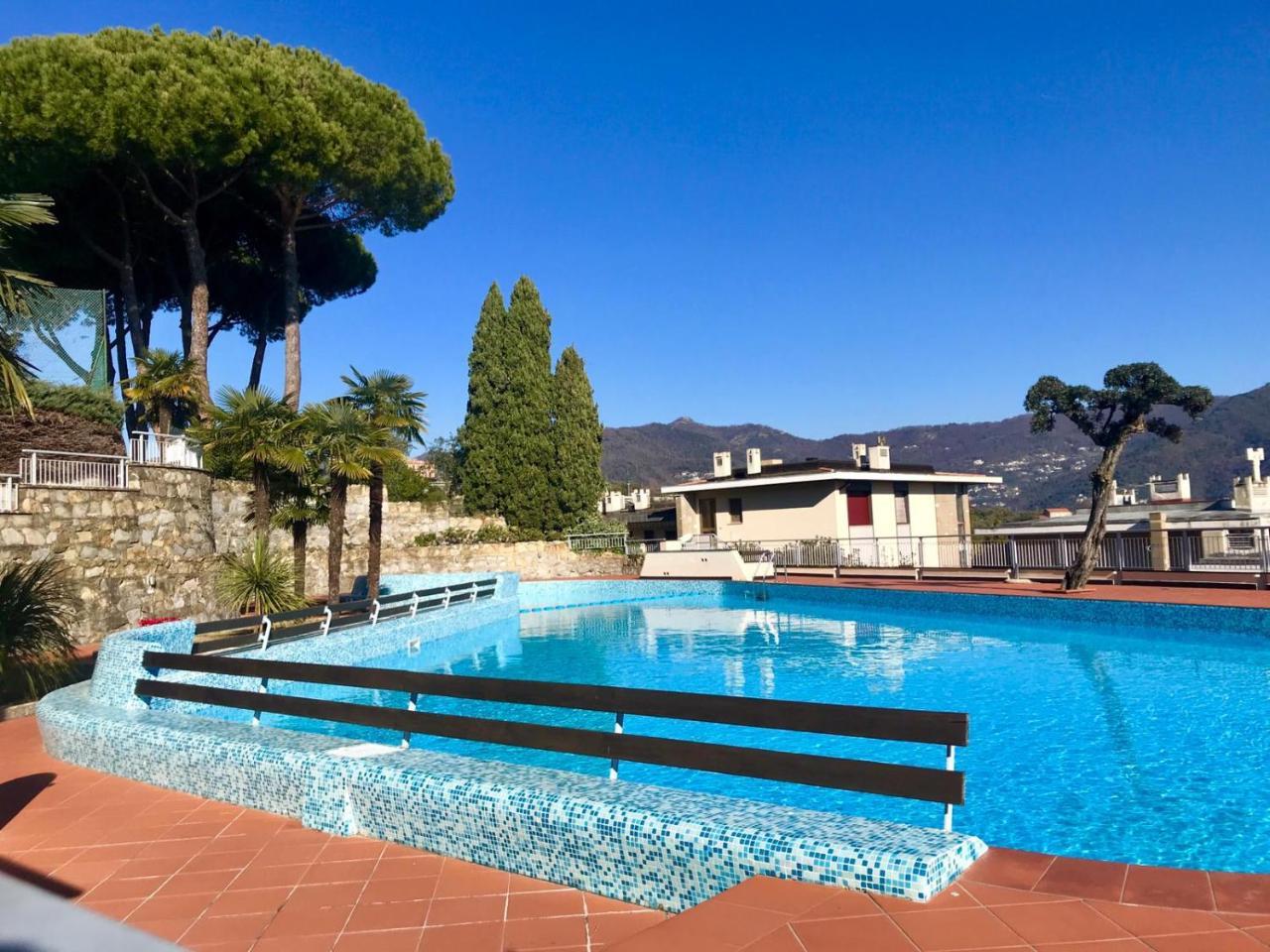 Residence "Delfino" Con Piscina E Campo Da Tennis Rapallo Luaran gambar