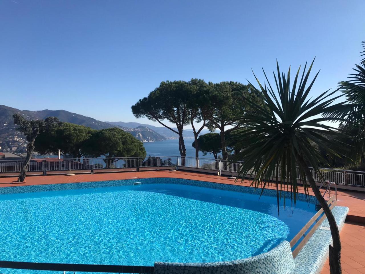 Residence "Delfino" Con Piscina E Campo Da Tennis Rapallo Luaran gambar