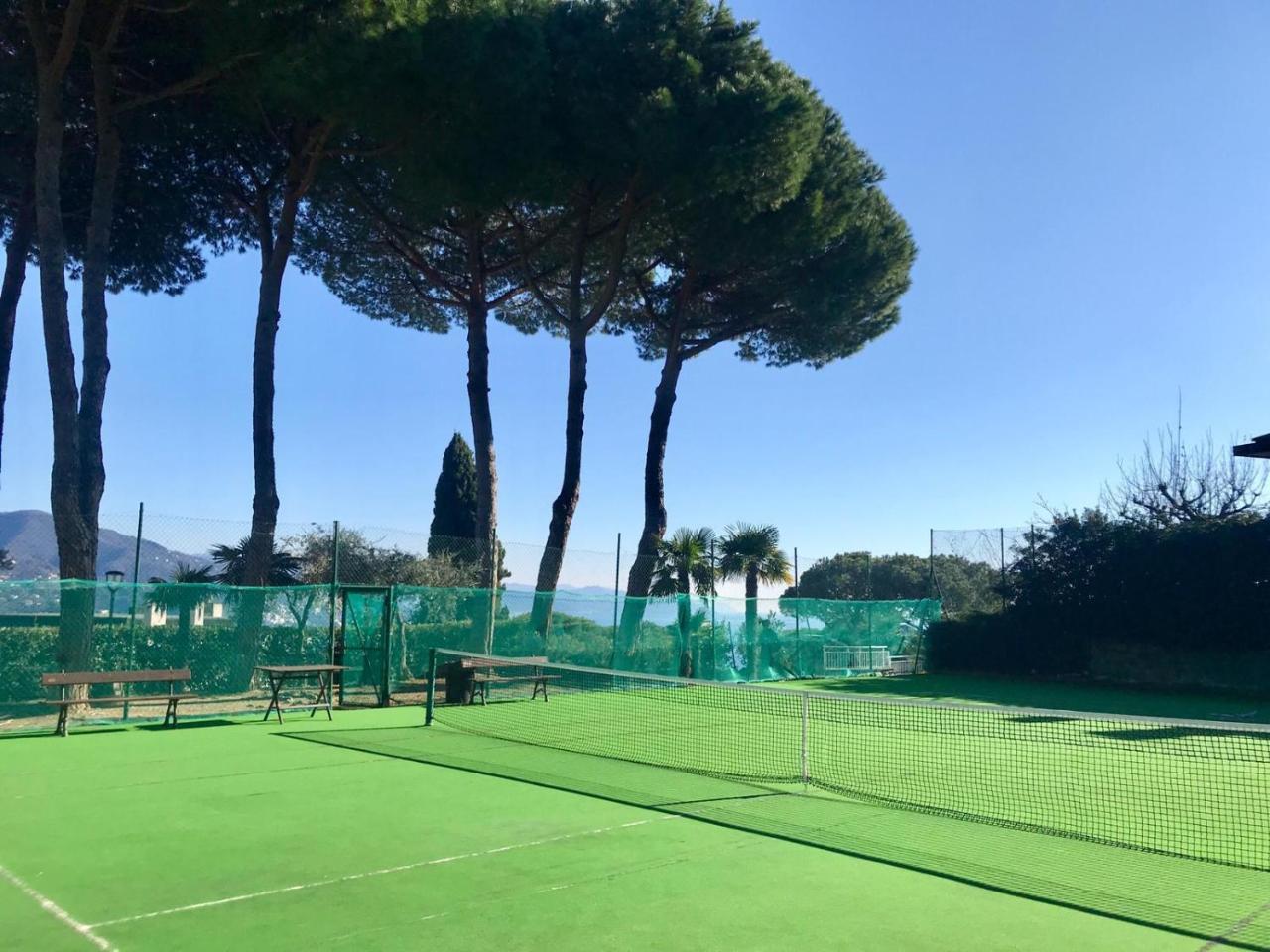 Residence "Delfino" Con Piscina E Campo Da Tennis Rapallo Luaran gambar